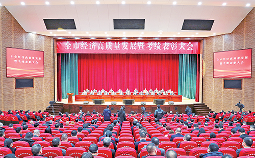 新春开门红！大红鹰娱乐荣膺多项政府嘉奖